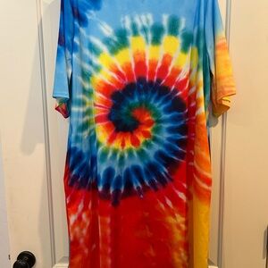 Vibrant Tie-Dye Spiral Tee Dress - Multicolor